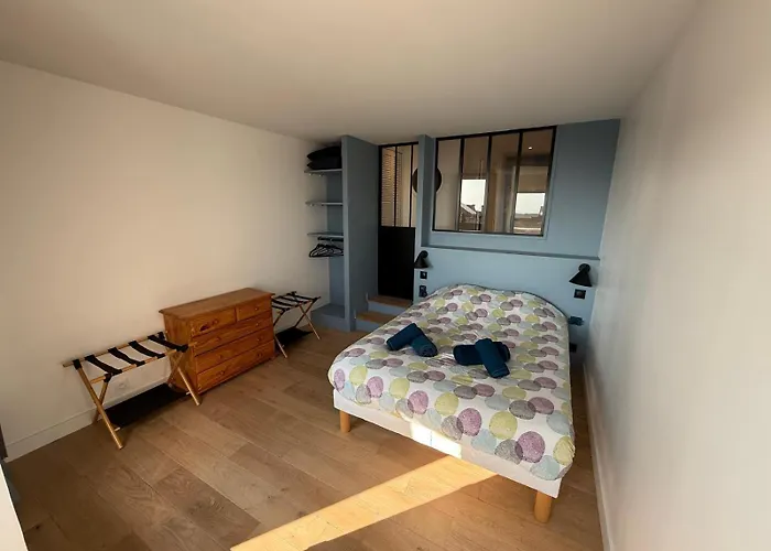 Апартаменты Dans La Marina,