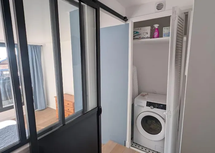 Dans La Marina, Довиль