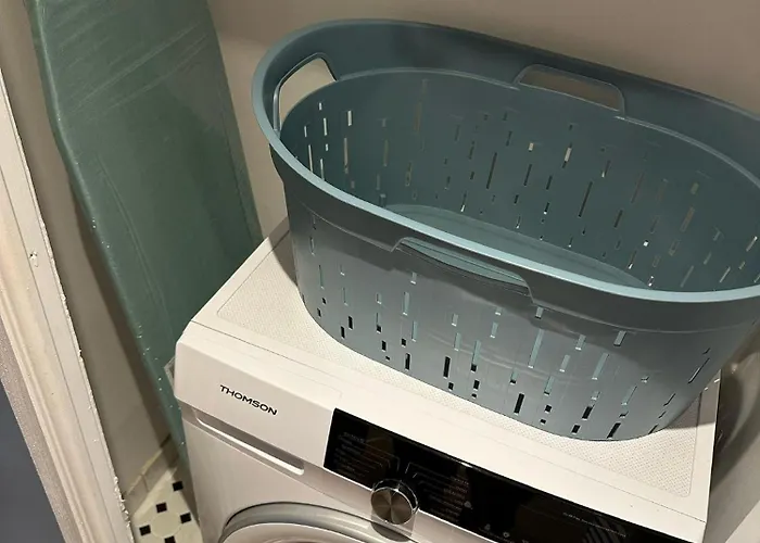 Апартаменты Dans La Marina, Довиль