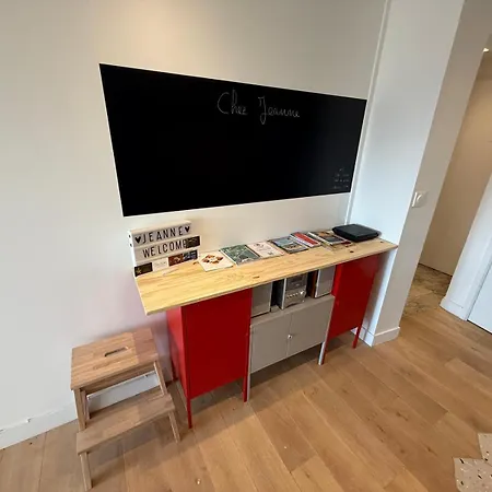 Dans La Marina, * Довиль