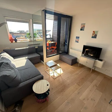 Апартаменты Dans La Marina, *